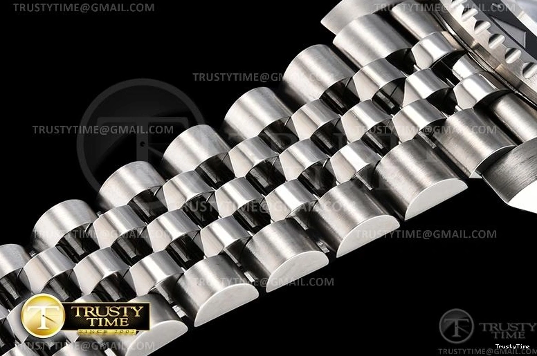 1209 StreetReady ROLGMT190C – GMT II 988